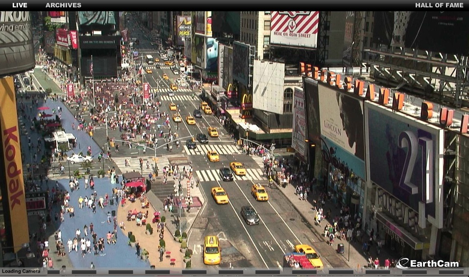 Веб камеры япония реального времени. Нью-Йорк Таймс сквер веб камера. Нью-Йорк Таймс сквер 1990. Таймс сквер 2003. 5 Авеню сквер Нью Йорк.