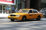 Nejnámější a nejobjíbenější NYC taxík Ford Crown Victoria